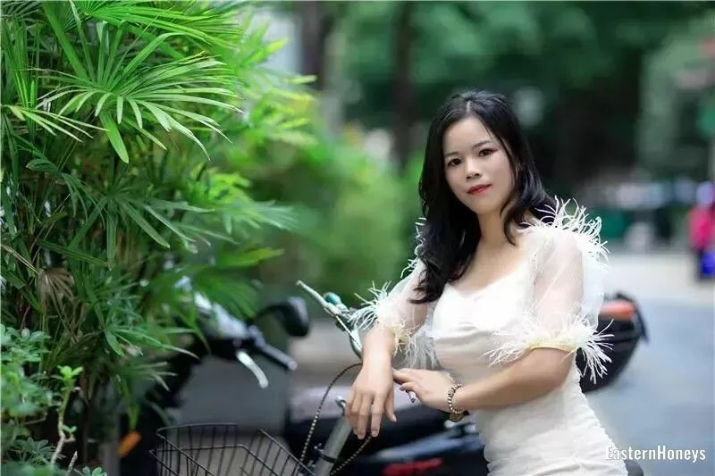 Lianhe Profile image 2