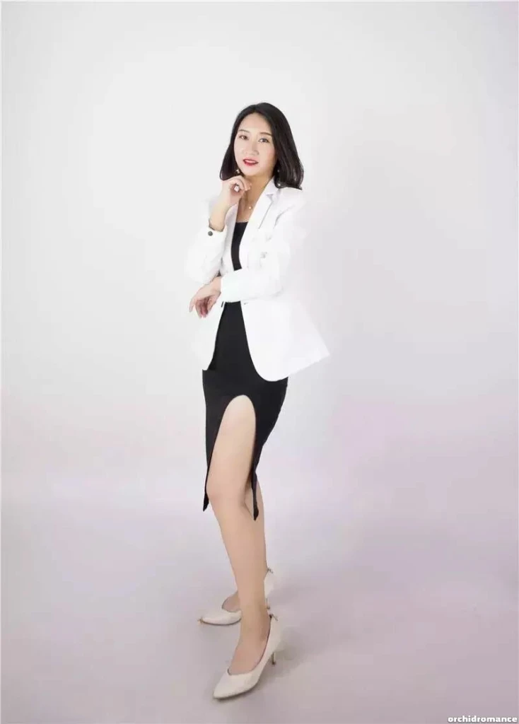 Chun Yan Profile image 2